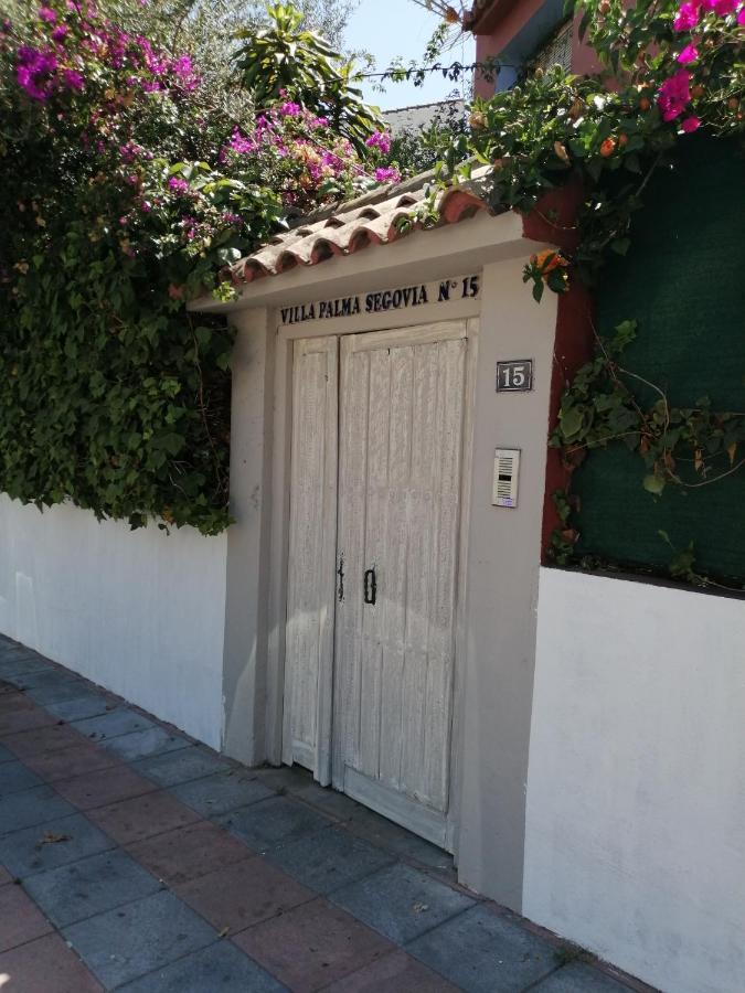 Double Room Private External Bathroom