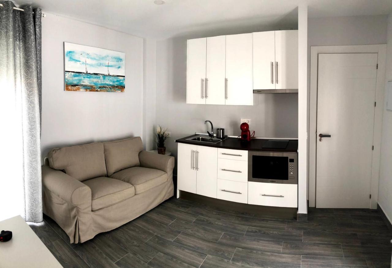 One-Bedroom Apartment Apartment 3 floor 2,1077221521:JPEG