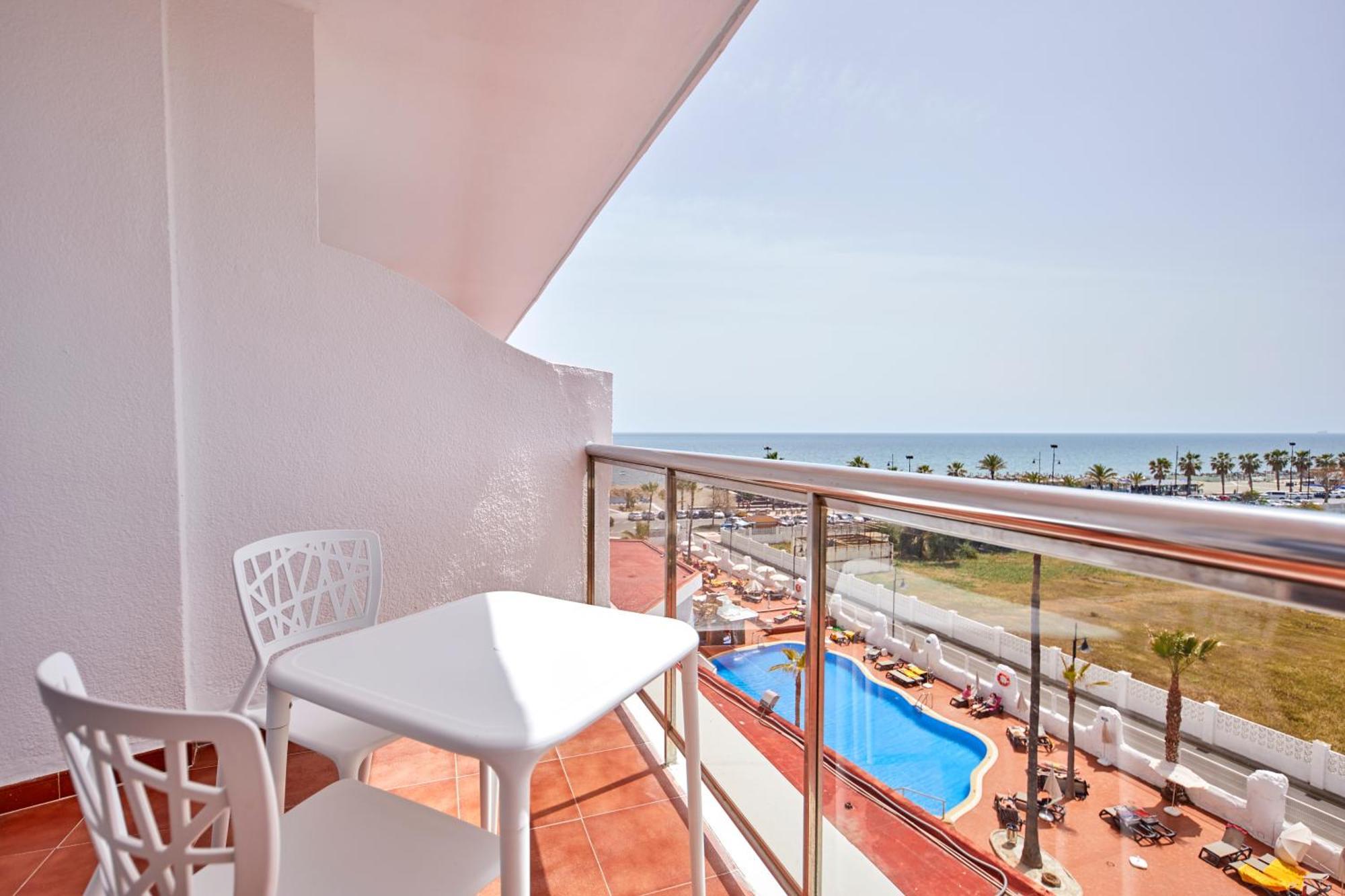 Quarto Triplo Standard