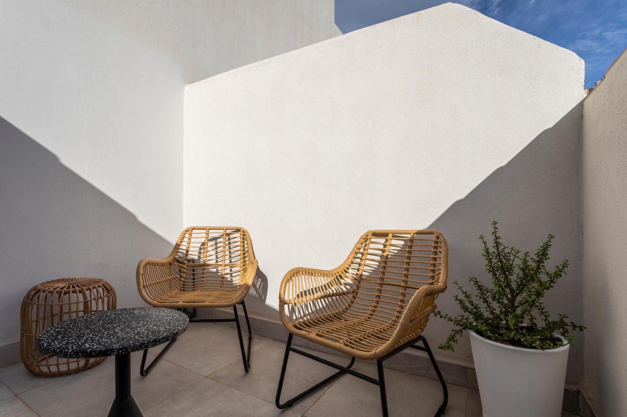 Triple Room with Terrace