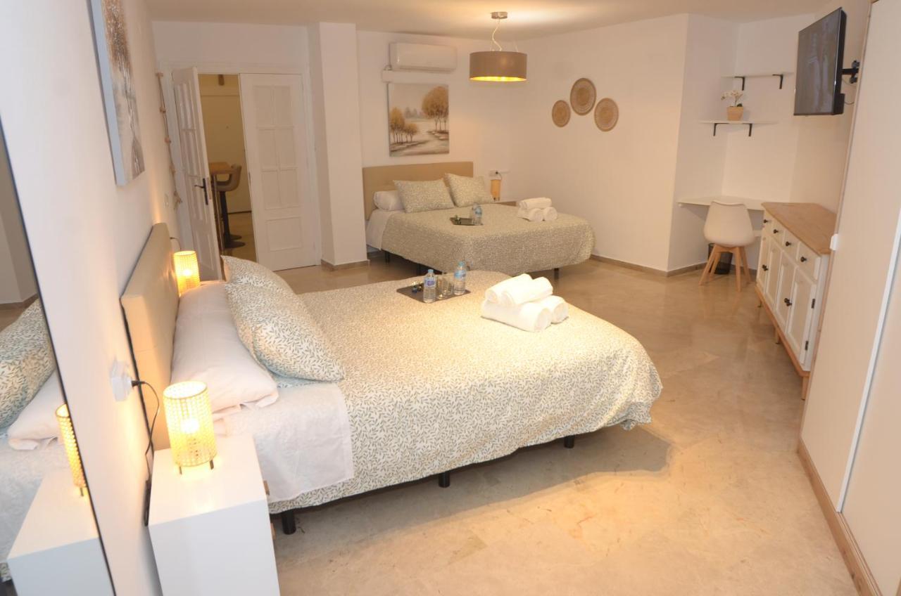 Triple Room with Shared Bathroom