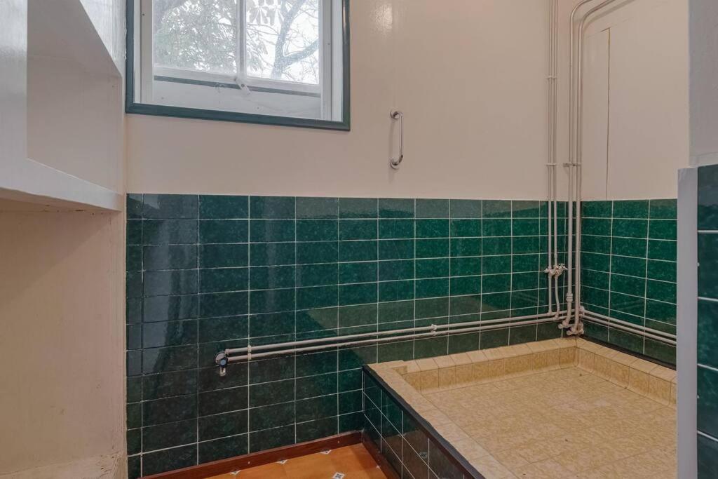 Double Room Private External Bathroom