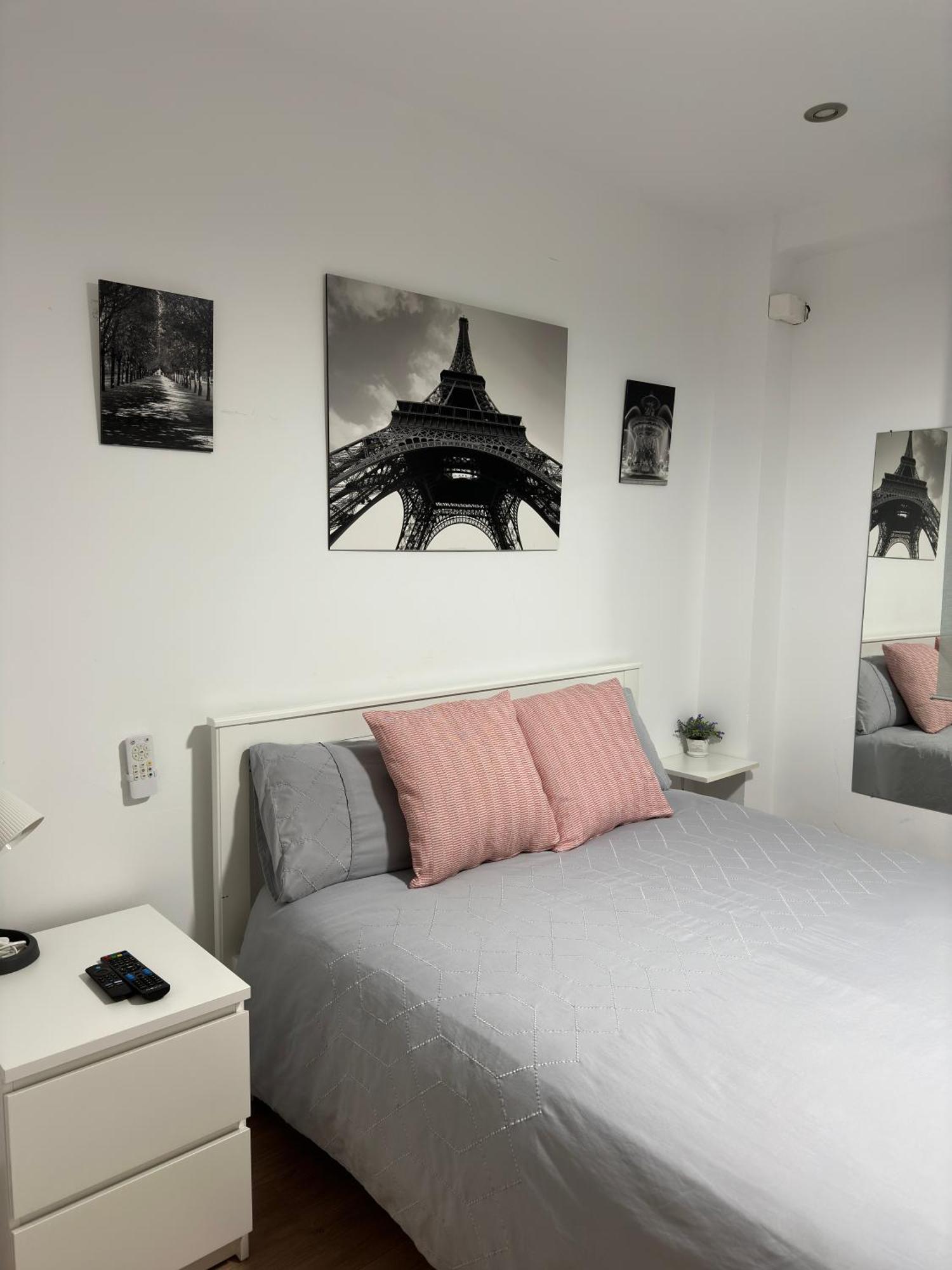 Habitación Doble con baño compartido