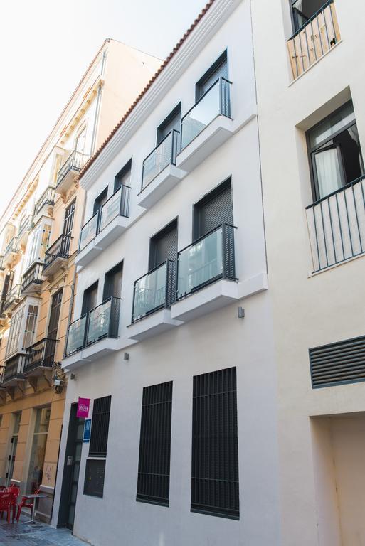 One-Bedroom Apartment with Balcony,226099556:JPEG