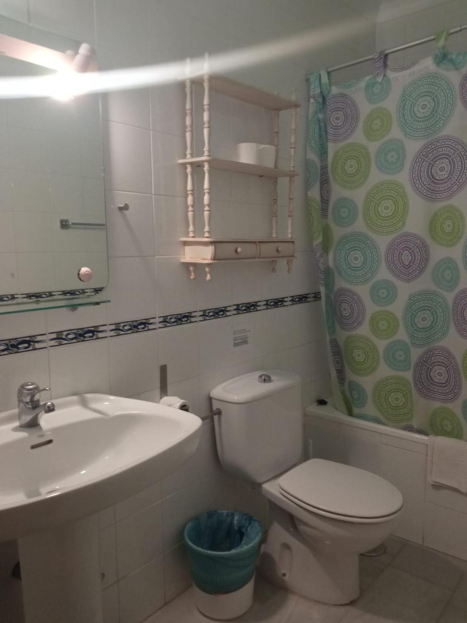 Studio with Sofa Bed,1557316636:JPEG