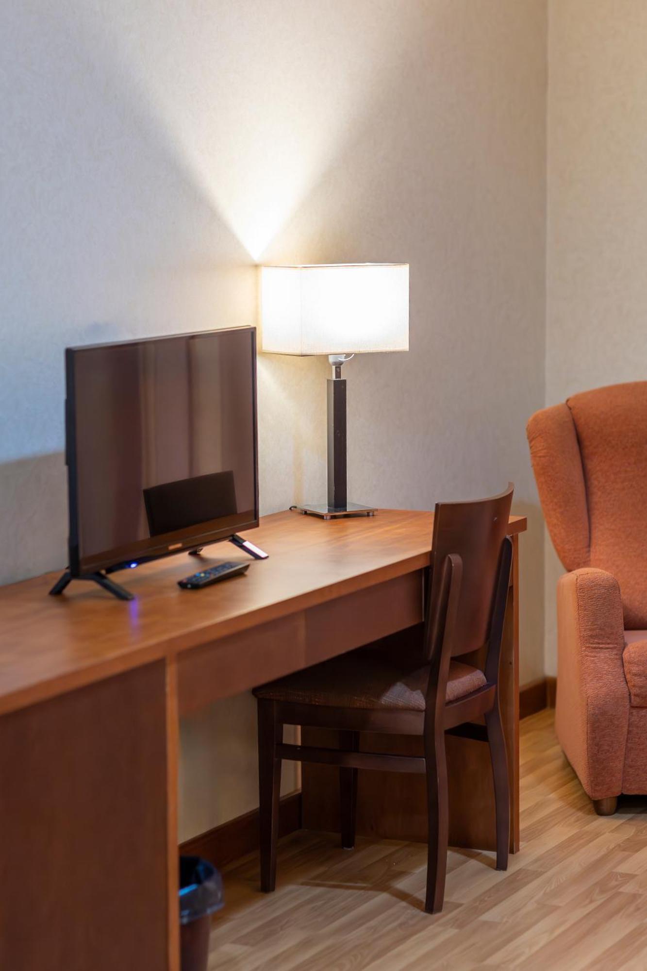 Junior Suite,1598395362:JPEG