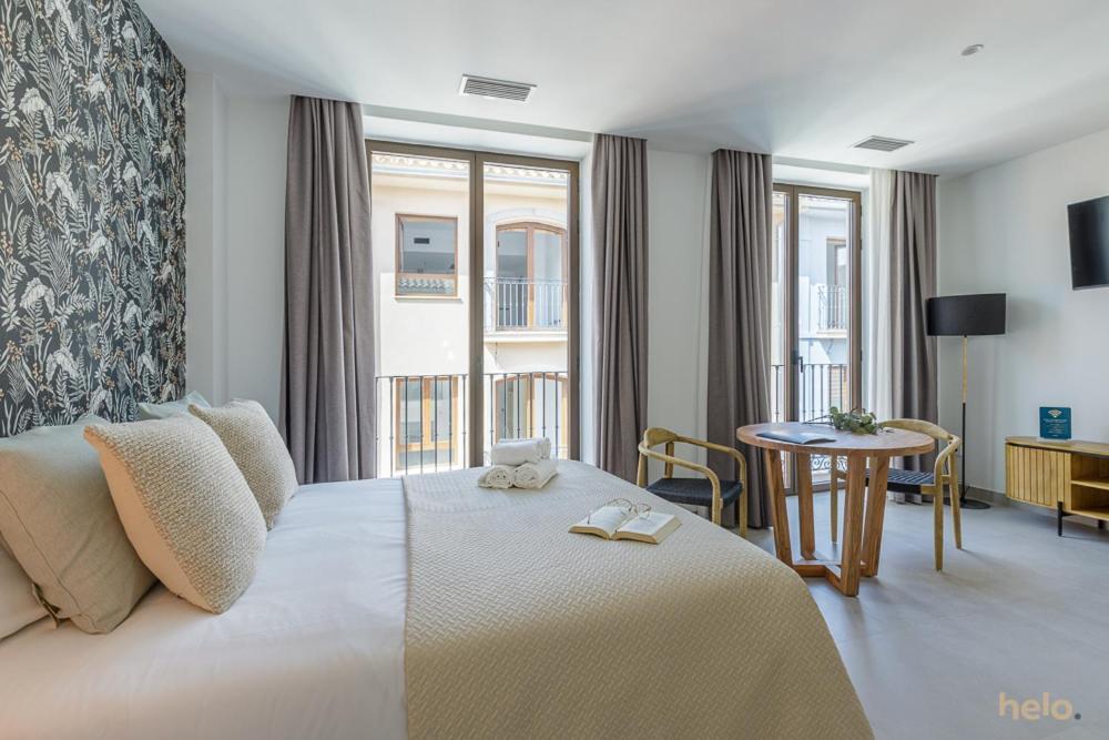 Apartamento con balcón