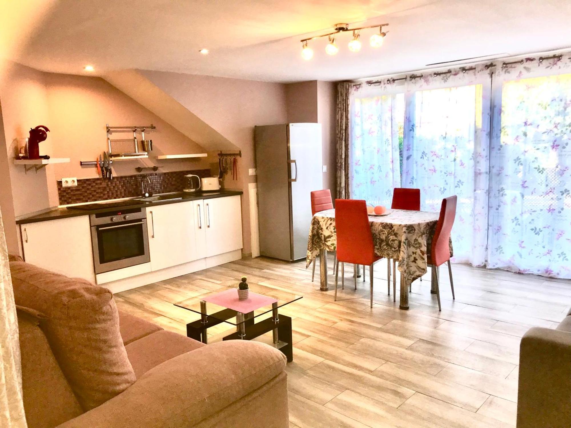 Deluxe One-Bedroom Apartment with Garden View