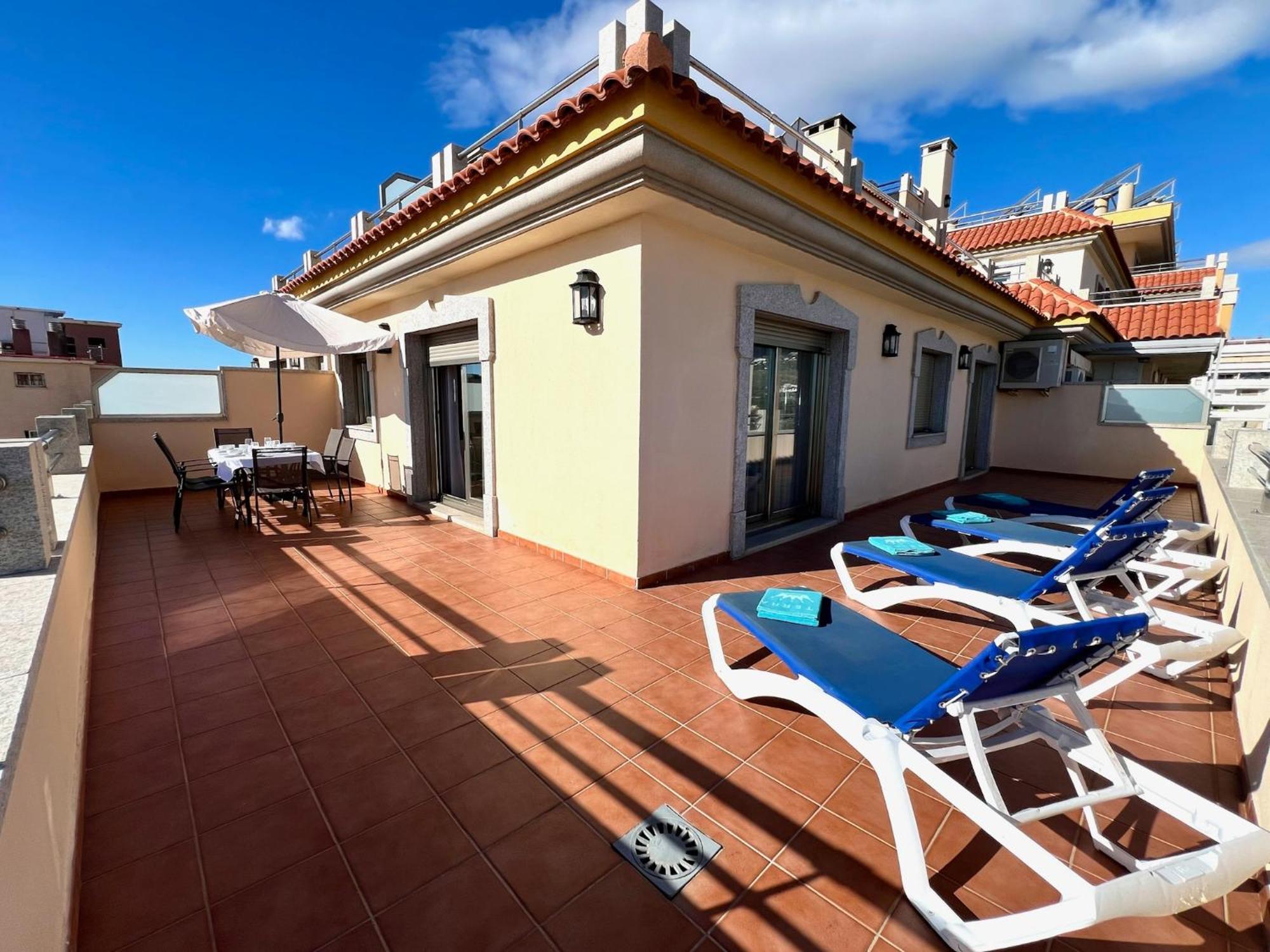 Two-Bedroom Apartment Attic,1659460143:JPEG