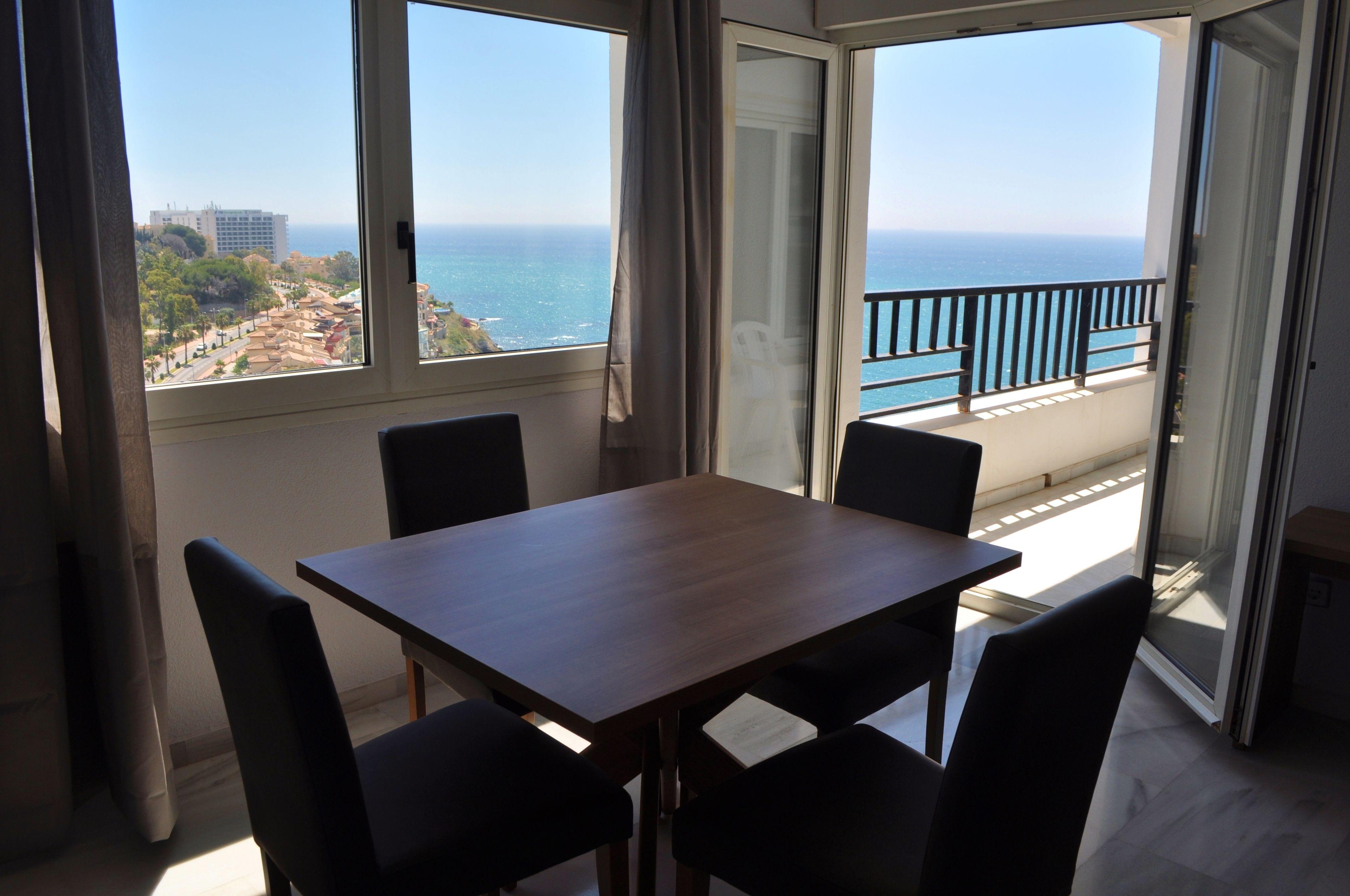 One-Bedroom Apartment with Sea View,1710492135:JPEG
