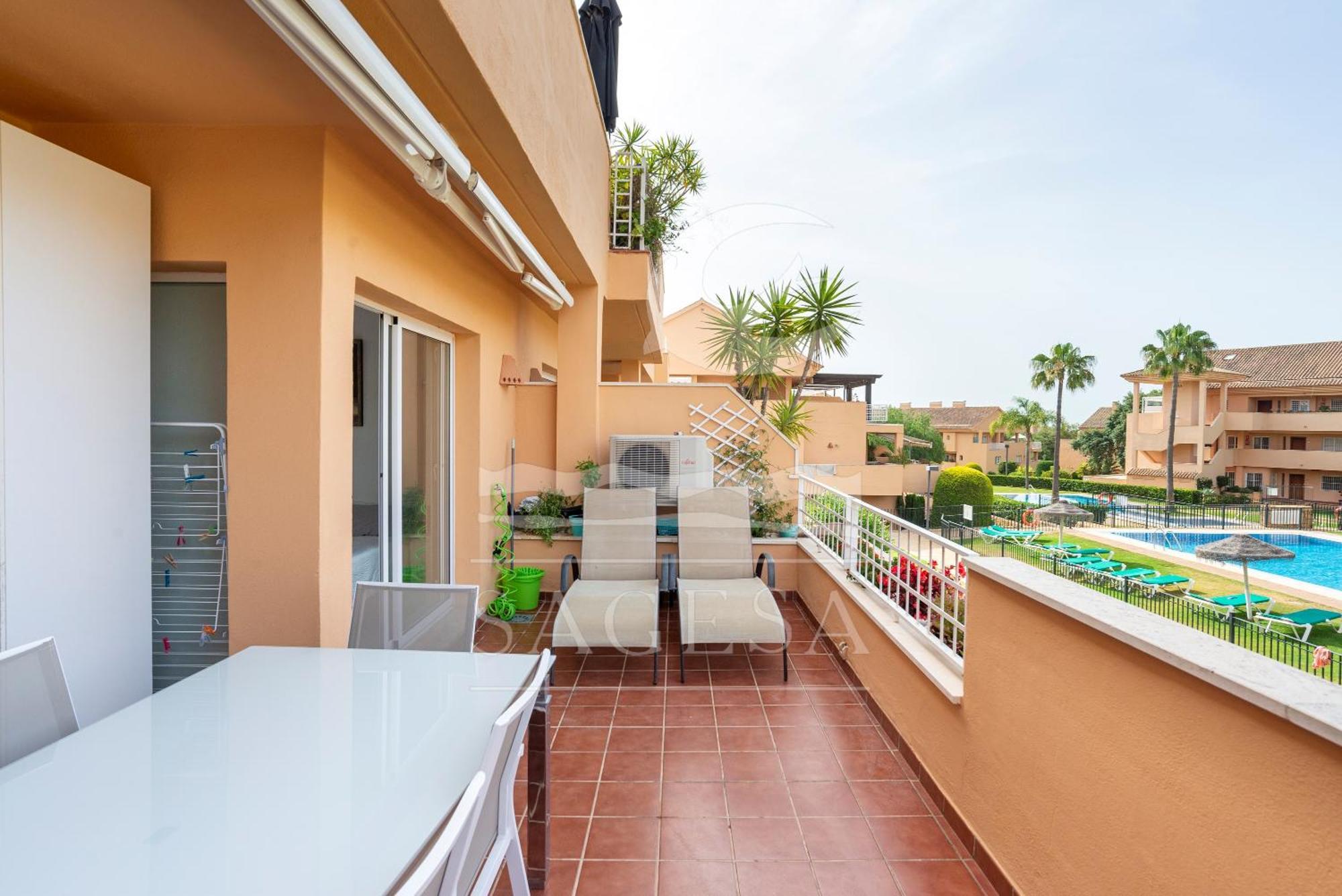 Apartment with Pool View,1739368815:JPEG