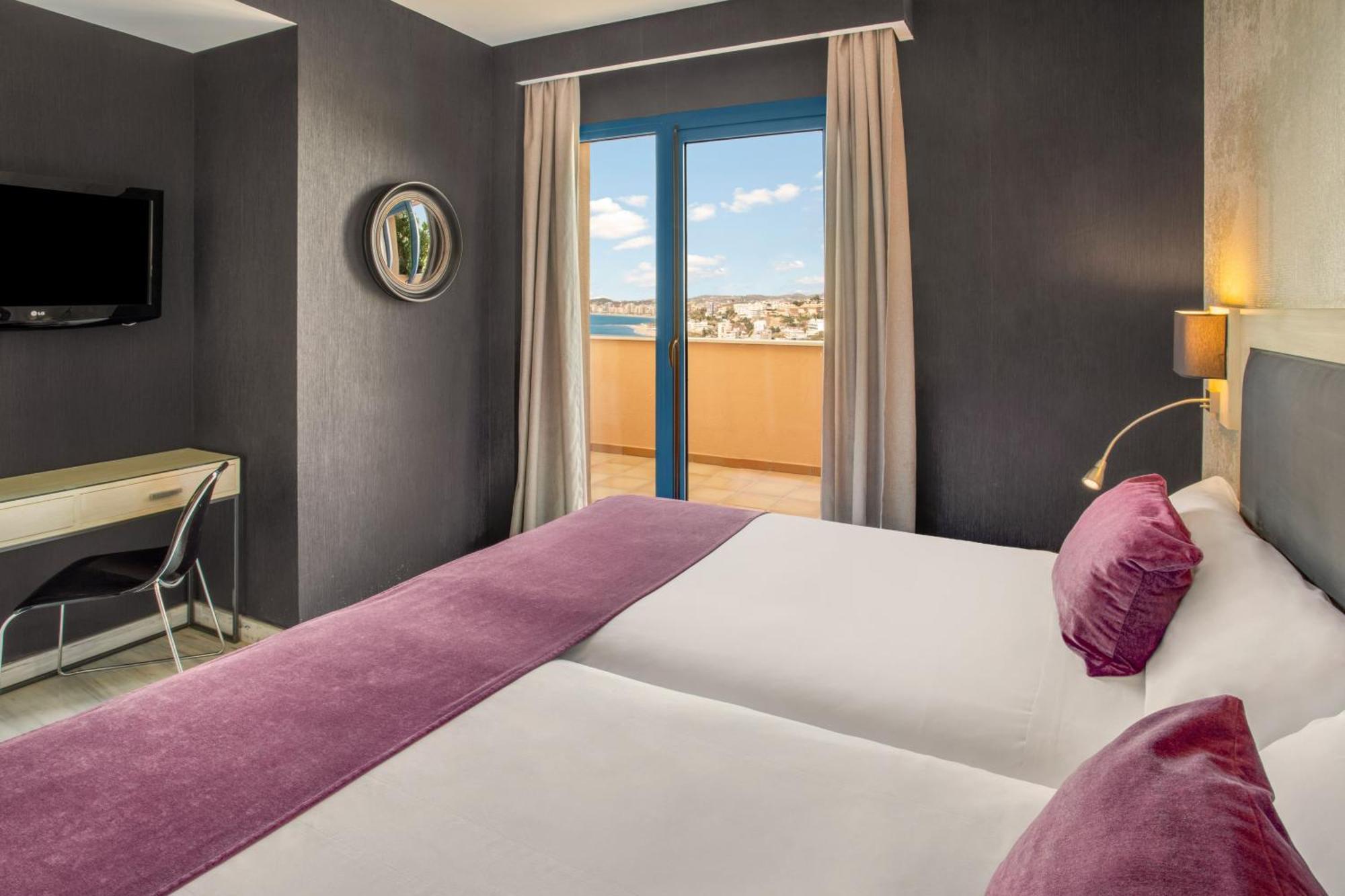 Two Bedroom Apartment Sea View
