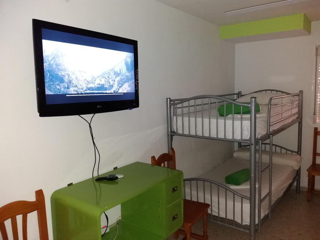 Chambre Familiale avec Salle de Bains
