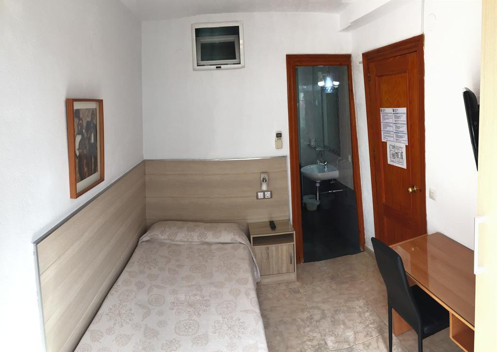 Single Room Balcony,820312235:JPEG