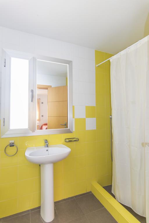 Chambre Quadruple avec Salle de Bains Privative