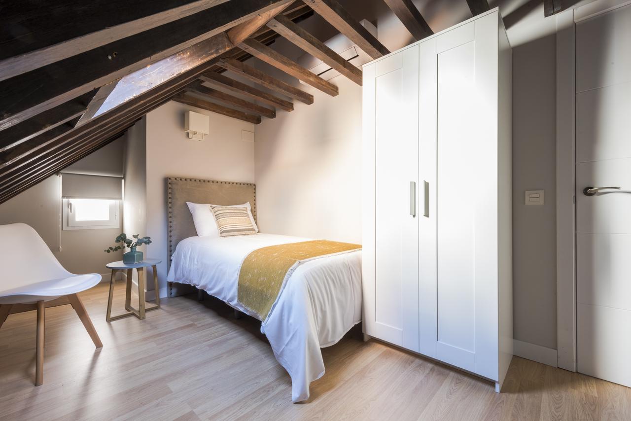 Two Bedroom Duplex Apartment with Terrace,537140973:JPEG