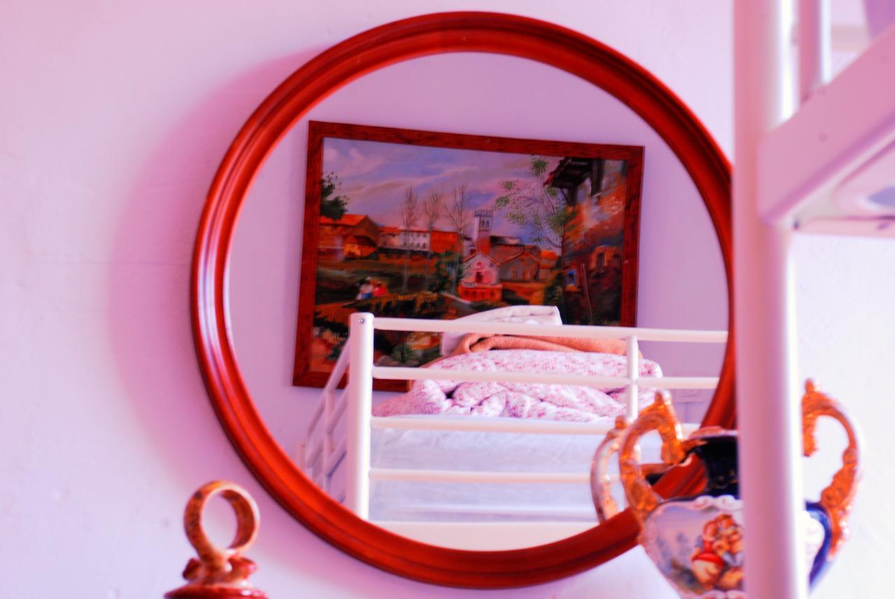 Bed op een Vrouwenslaapzaal met 6 Bedden