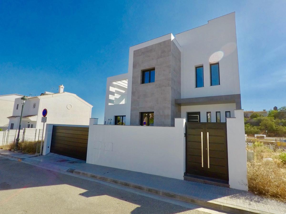 Villa,658664868:JPEG