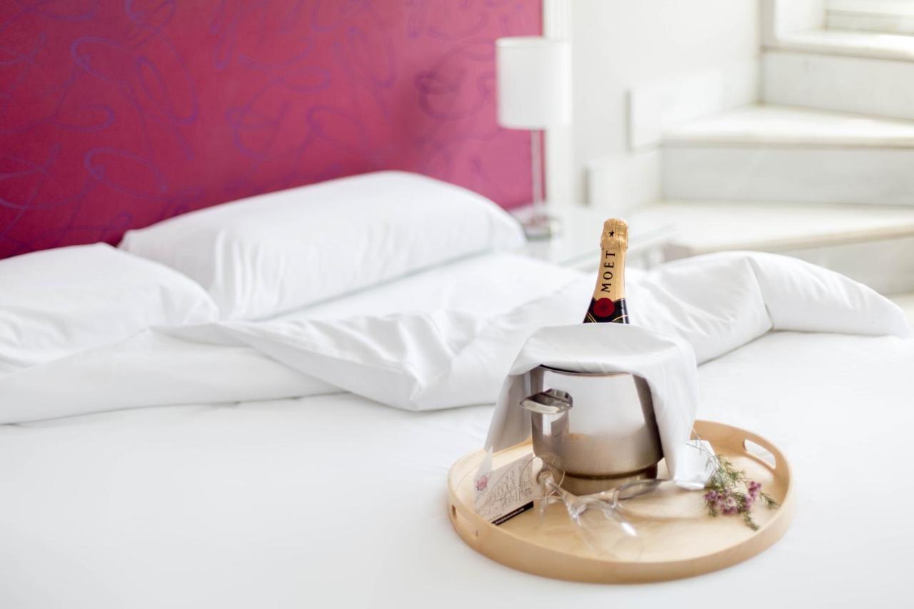 Doppelzimmer mit Zugang zum Swimmingpool