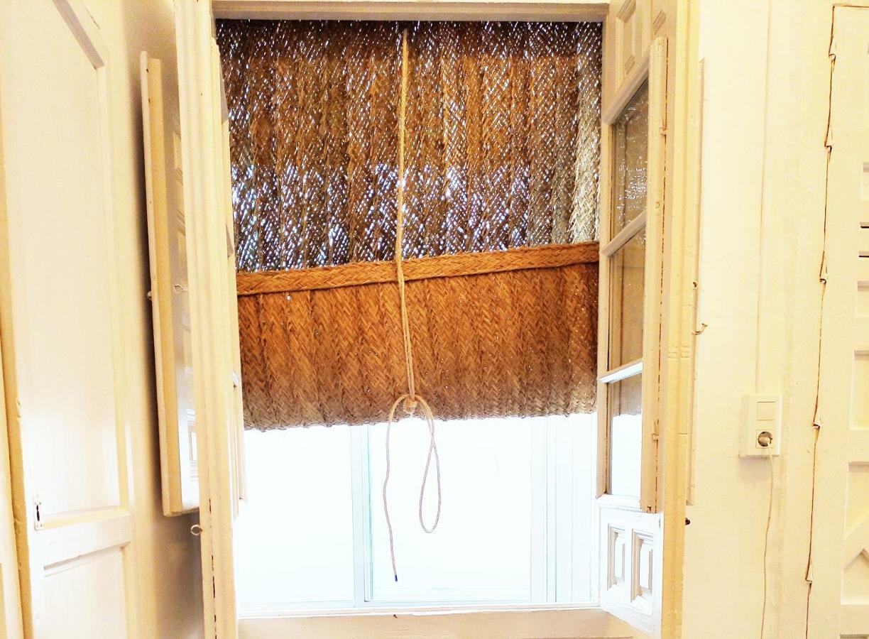 Tweepersoonskamer met Gedeelde Badkamer