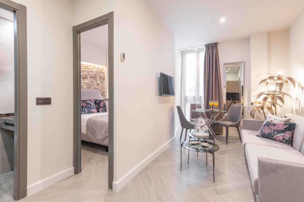 Deluxe Appartement met Uitzicht op de Stad
