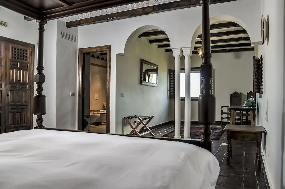 Hotel Castillo De Monda-1