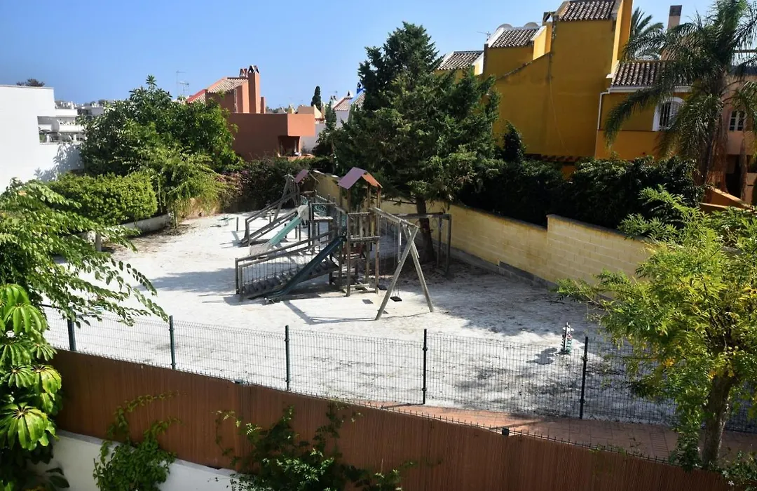 Rodeo Apartments-1
