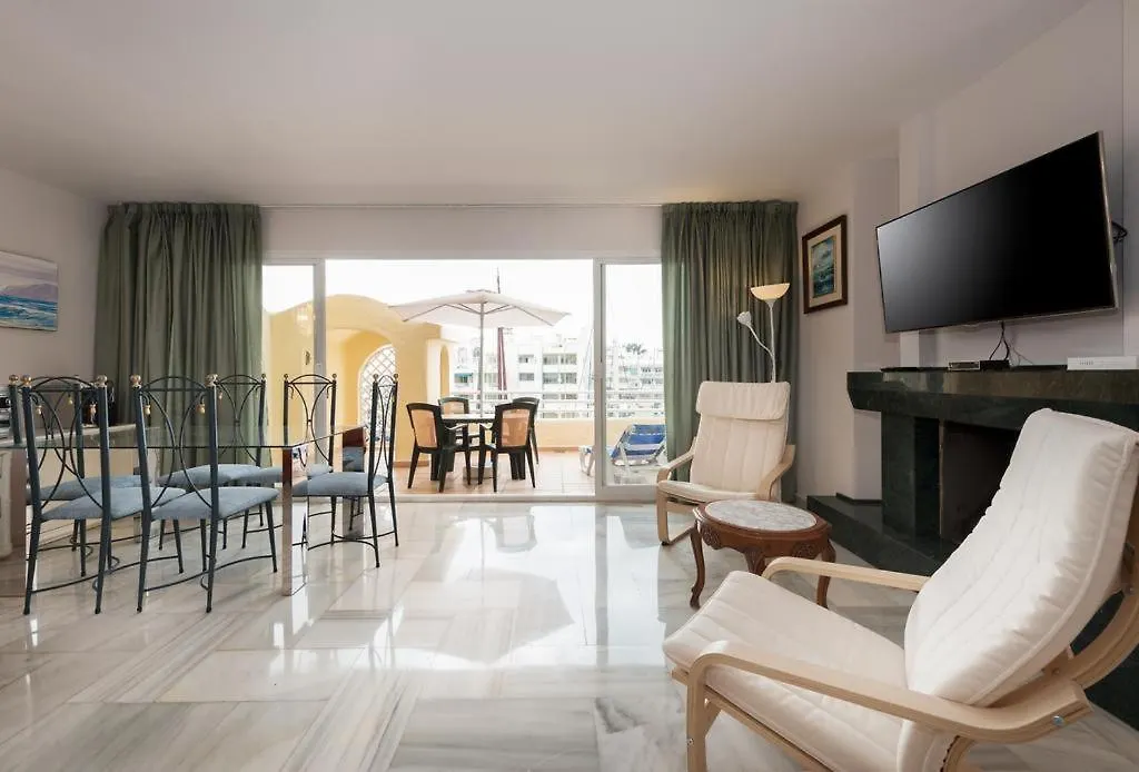 Apartamento En Puerto Marina B32-1