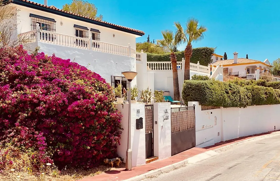 Super Exclusive Bungalow-1
