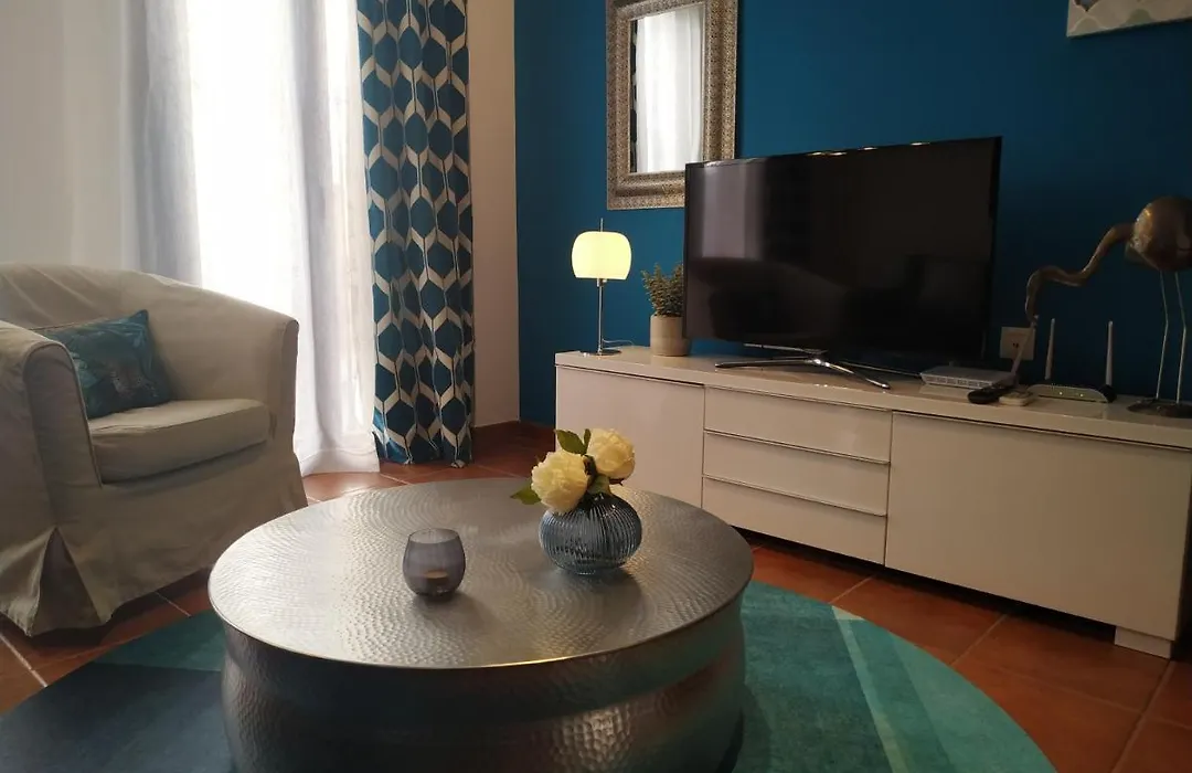 Apartamento C/Piscina Centro Nerja-1