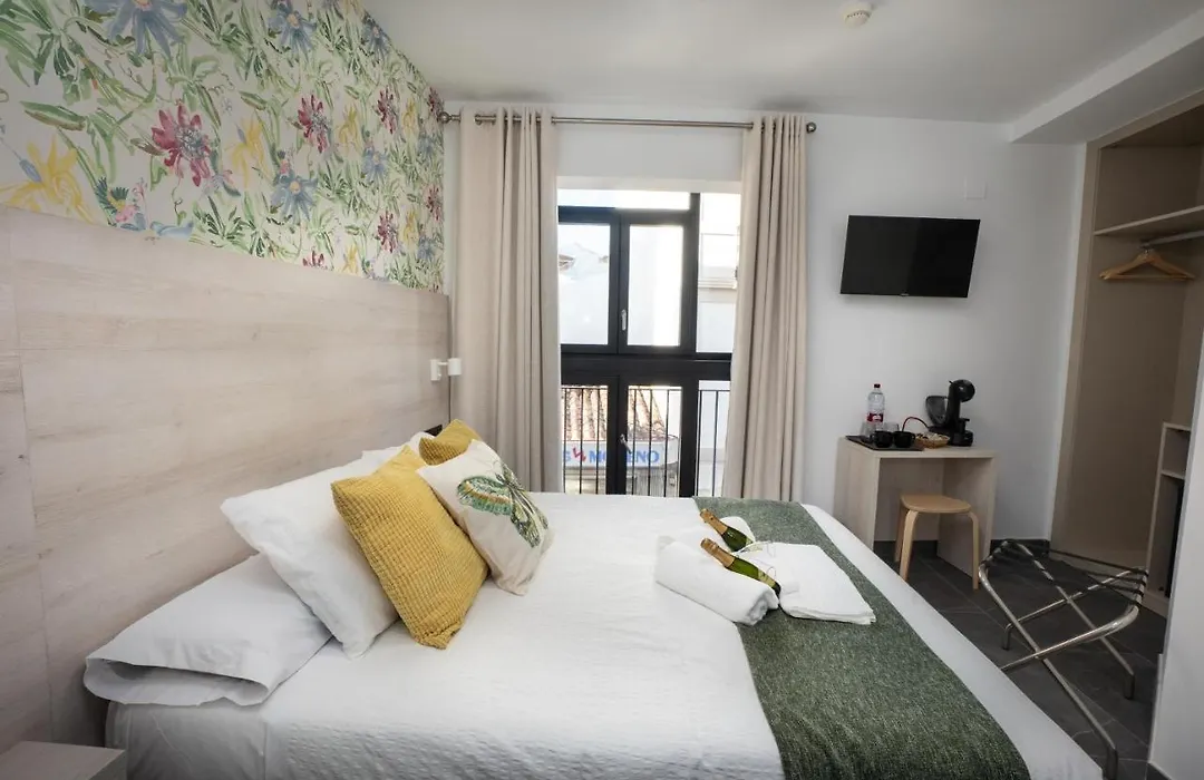 Nerja-Centro-Jacuzzi- Mirador De La Ermita- Adults Recommended-1