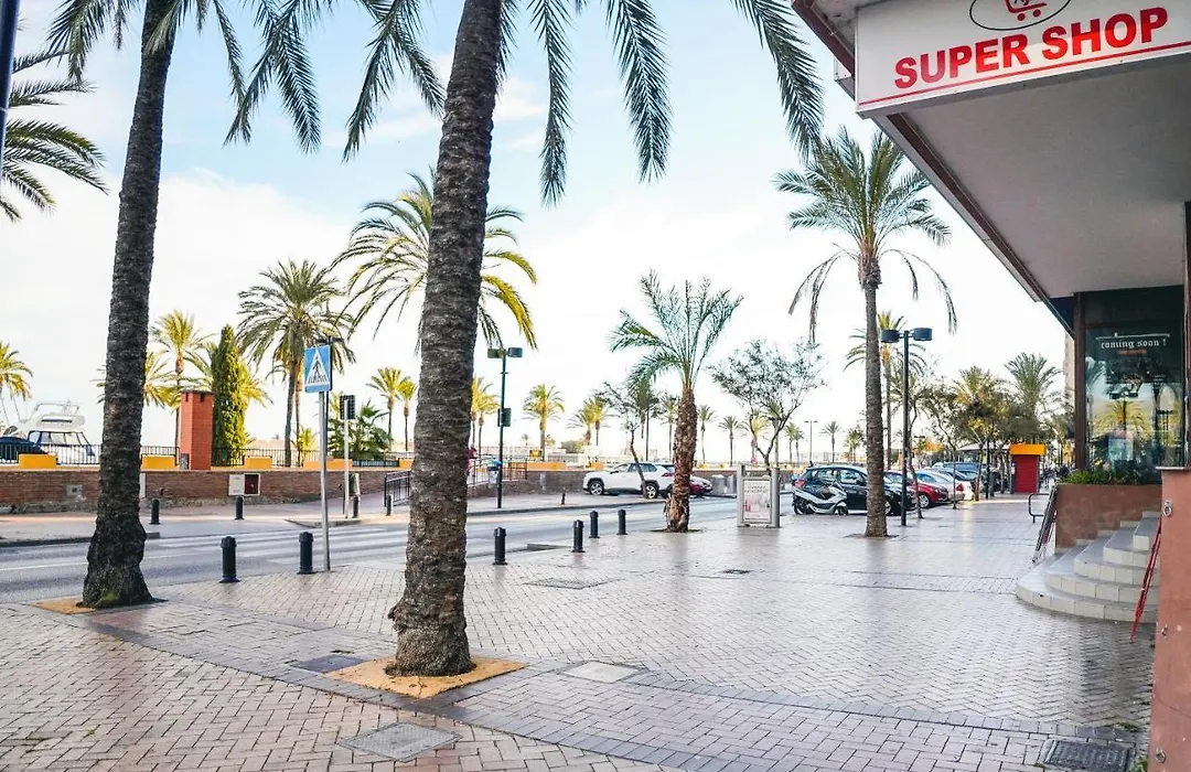 Palmeras Suite Fuengirola-1