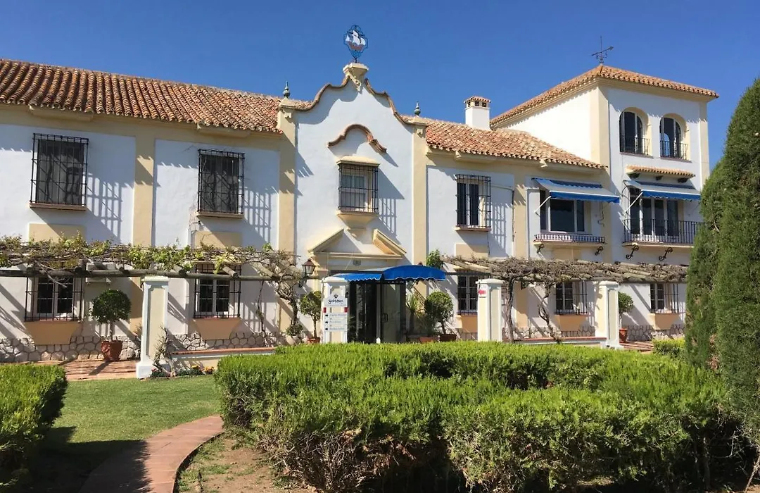 Ample Luxury Apart Fancy Marbella Golf & Padel-1