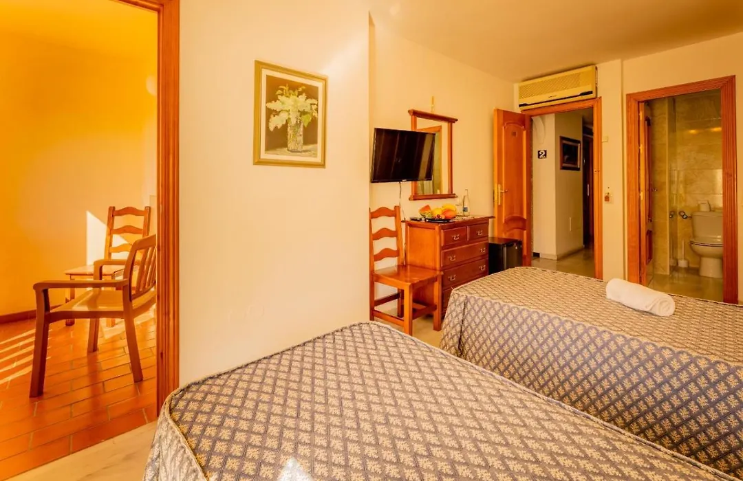 Hotel La Morena-1