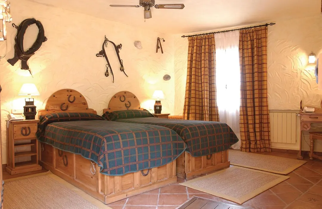 Hotel Amanhavis-1