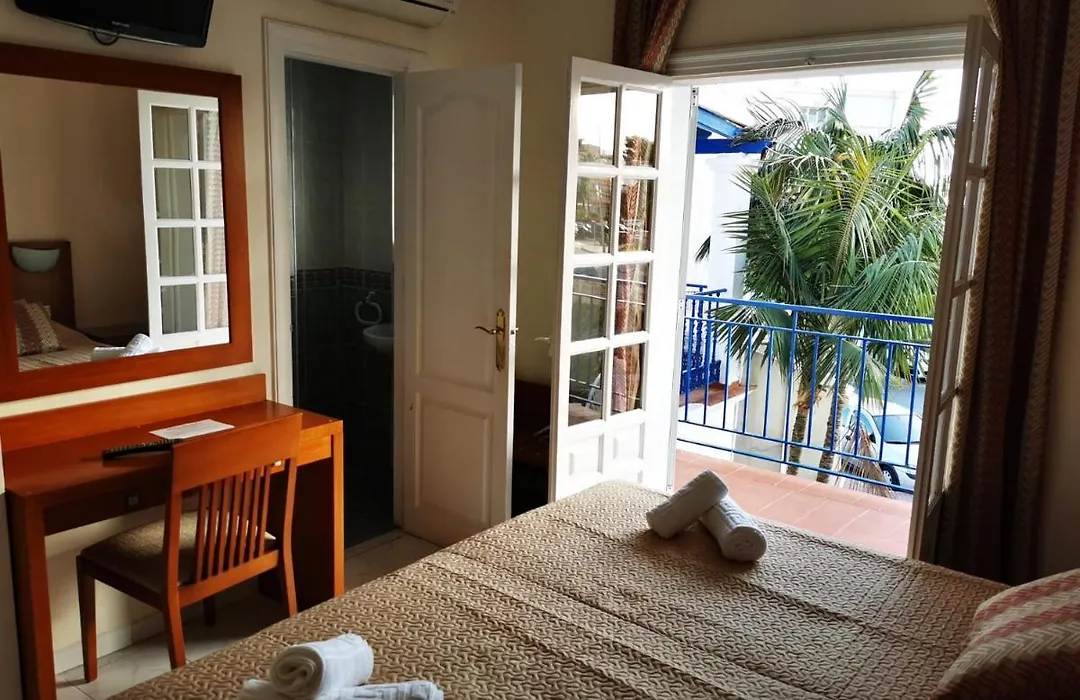 Hostal Marazul-1