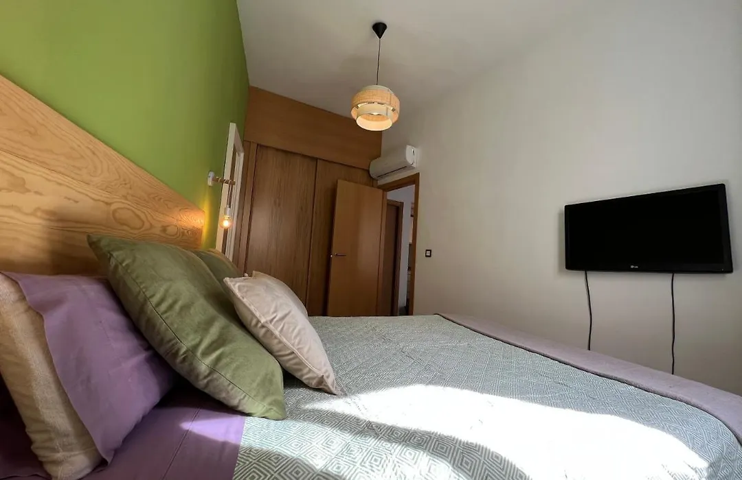 Amazing Apartment In The Heart Of Malaga Pool & Free Parking-1