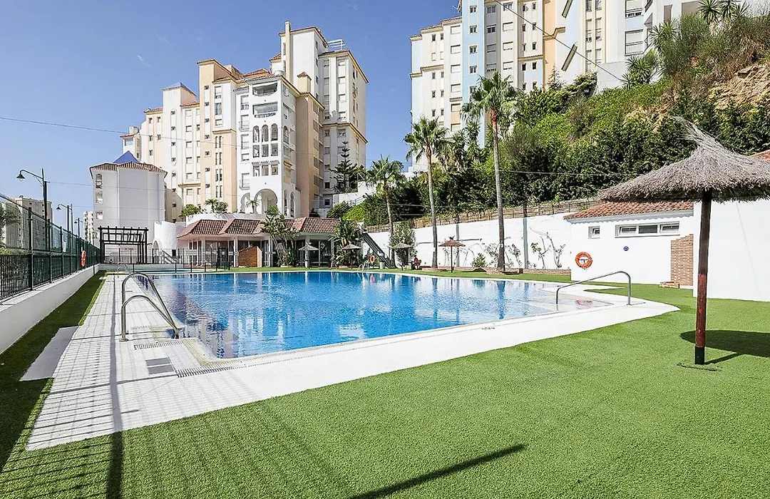 Real Sofia Puerto Estepona-1