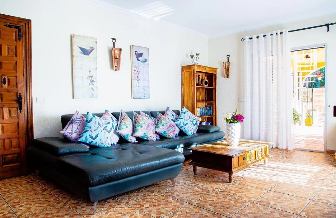 Villa Maria In El Rosario - Mit Sicht Auf Gibralta-1