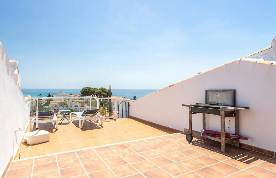 Casa Bonita-Overlooking The Sea-1