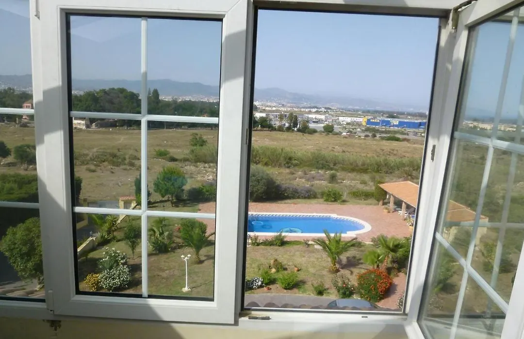 Amazing Home In Torremolinos With 5 Bedrooms, Wifi And Outdoor Swimming Pool-1