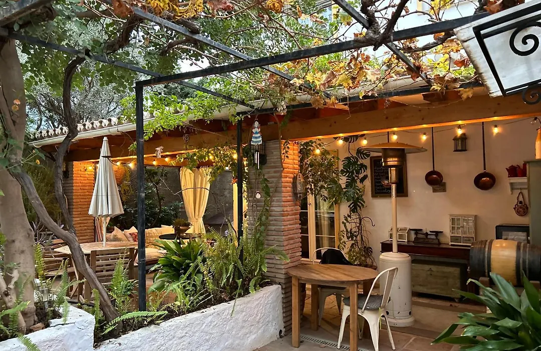 At Home In Malaga Stay & Solo Travellers-1