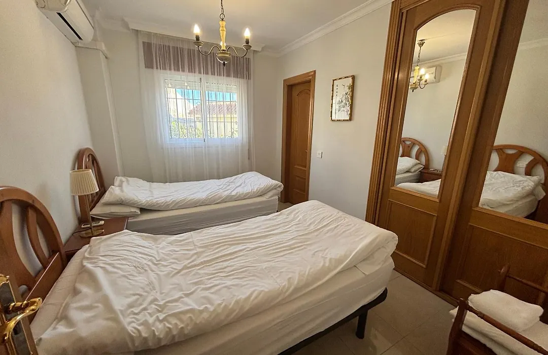 Gran villa en Torremolinos-1