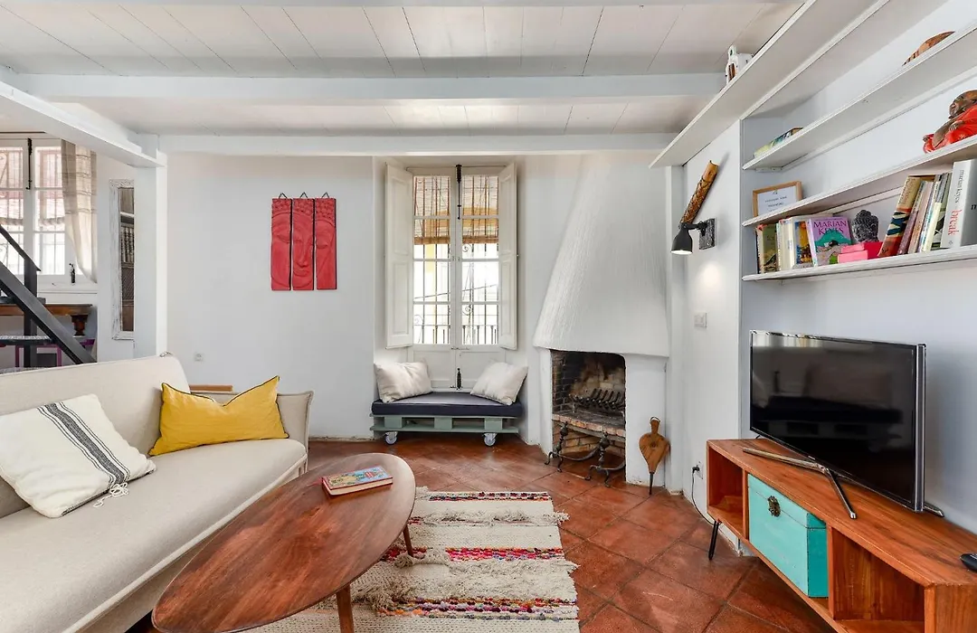 Apartamento Con Alma Vintage En El Casco Antiguo-1
