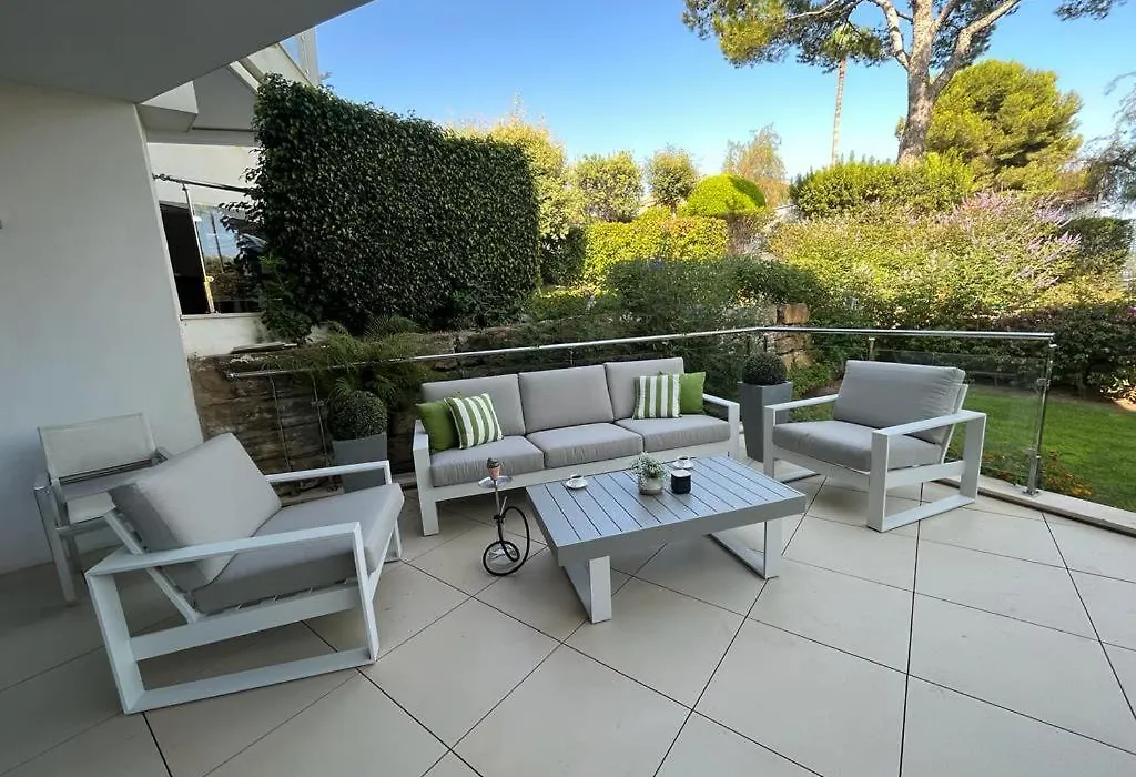 Modern Villa In Gated Complex Sierra Blanca Marbella-1