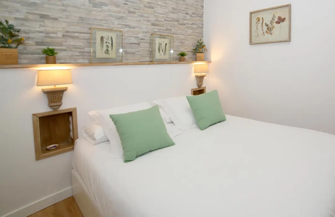 Gr Suites Boutique Catedral-1