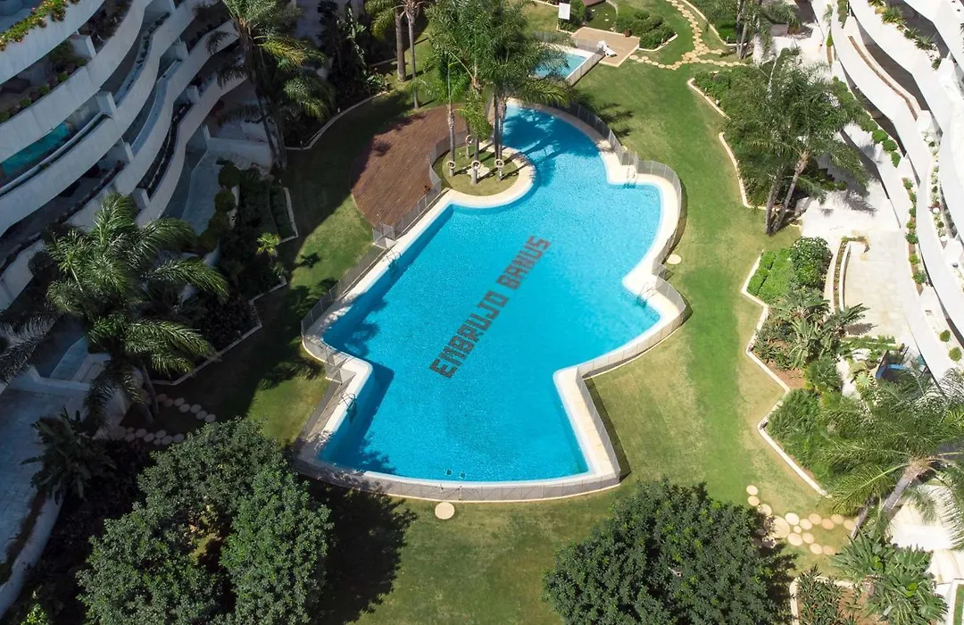 Magnifico Apartamento En Complejo Exclusivo Con Piscina Cubierta - Gym - Sauna-1