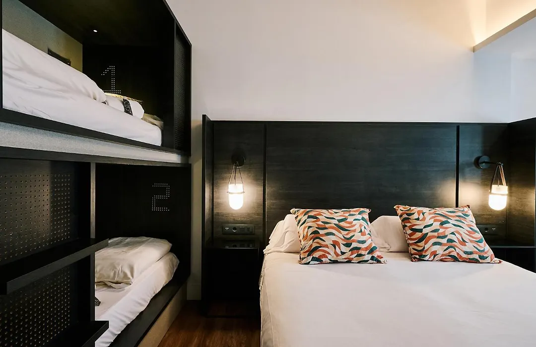 Toc Hostel Malaga-1