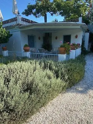 Molino Cottage-1