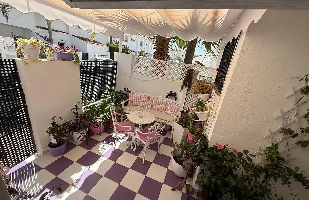 Studio -Patio Andaluz - Banus-1